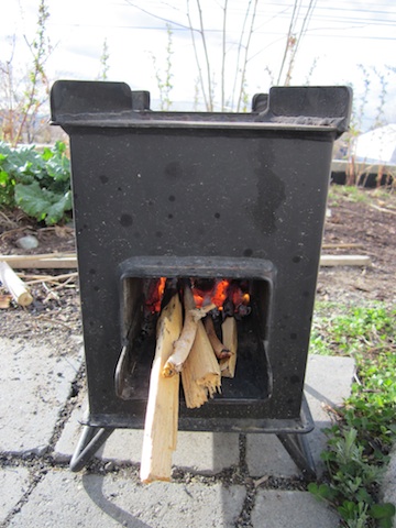 rocket-stove-wood
