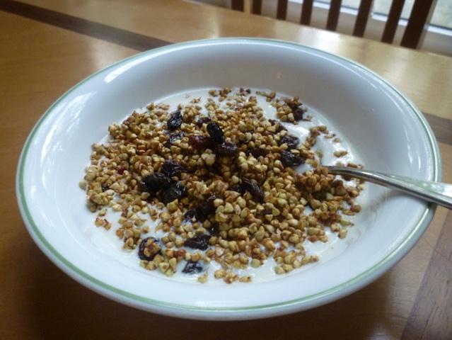 buckwheat-granola-raisins-1